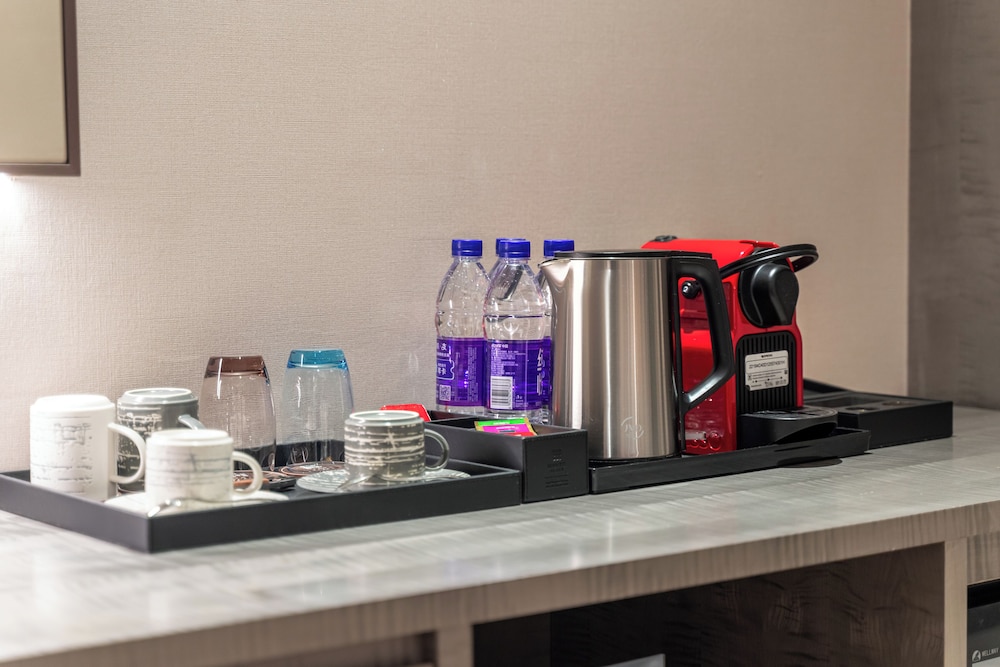Huidong Business Hotel 42/50