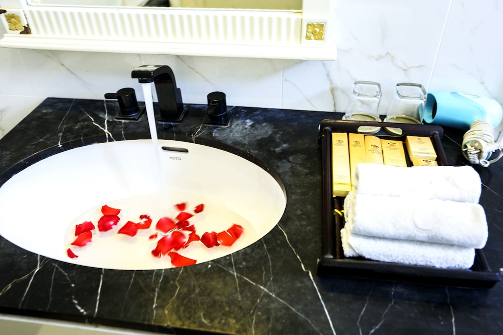 Seventeen Saloon Hotel photo5