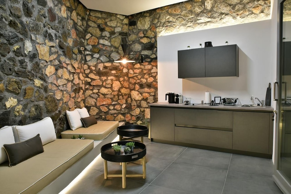 Horizon Mills Villas & Suites 35/50