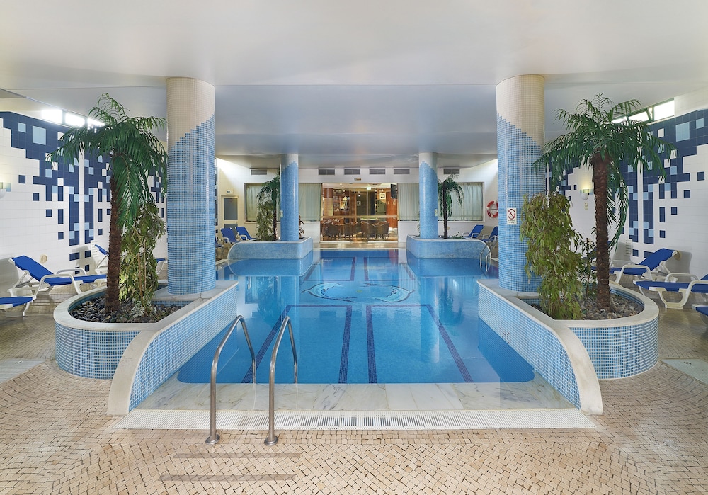 Oceanus Aparthotel 35/63