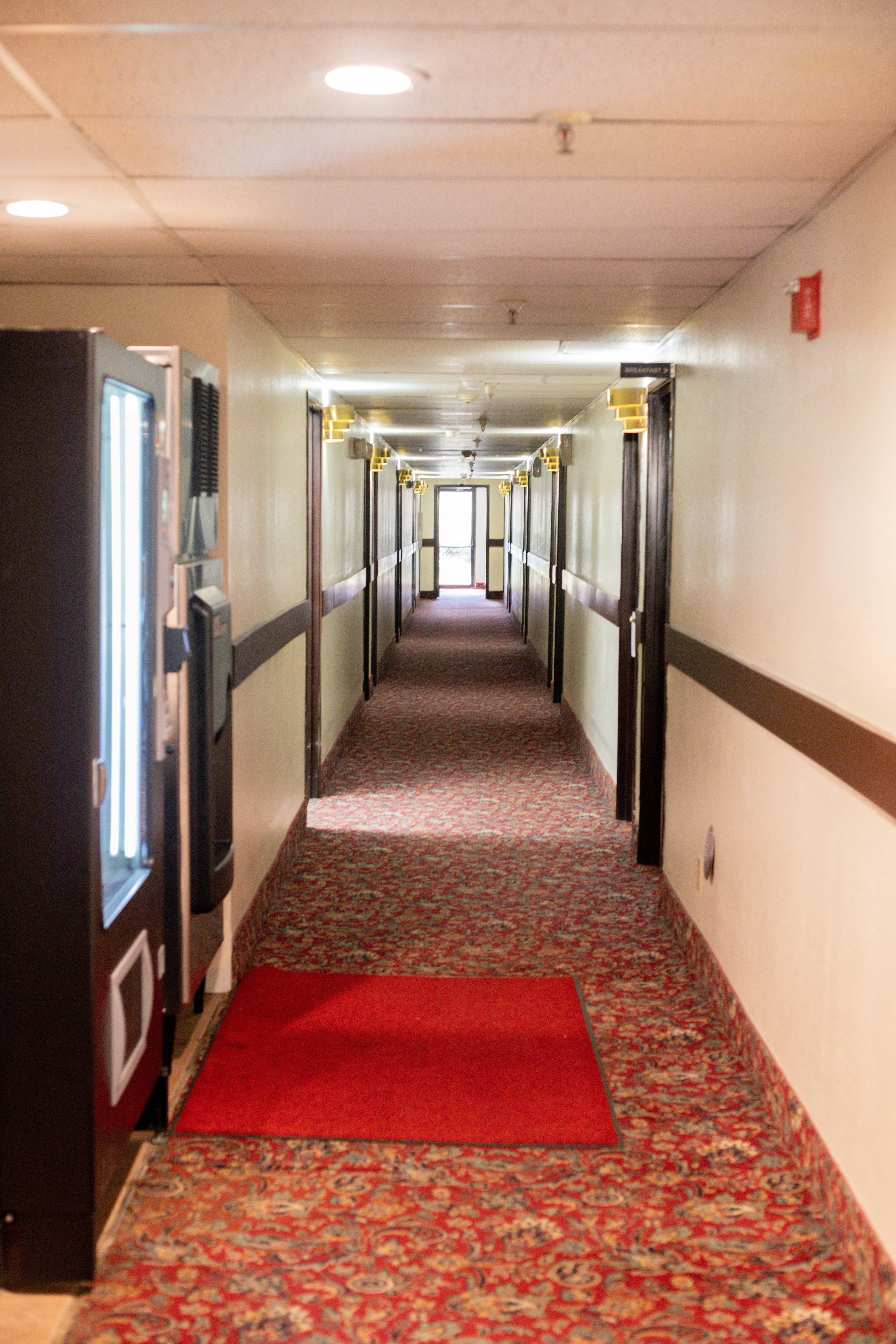 Super 8 By Wyndham Brattleboro 1/29