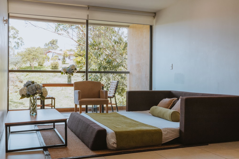 Travelers Rio Verde Living Suites 15/50