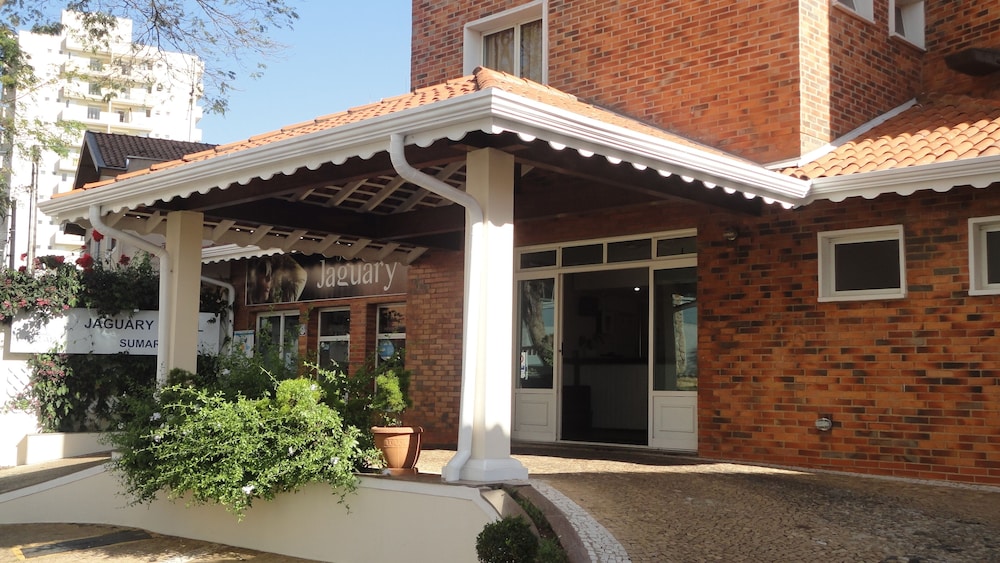 Hotel Jaguary 5/64