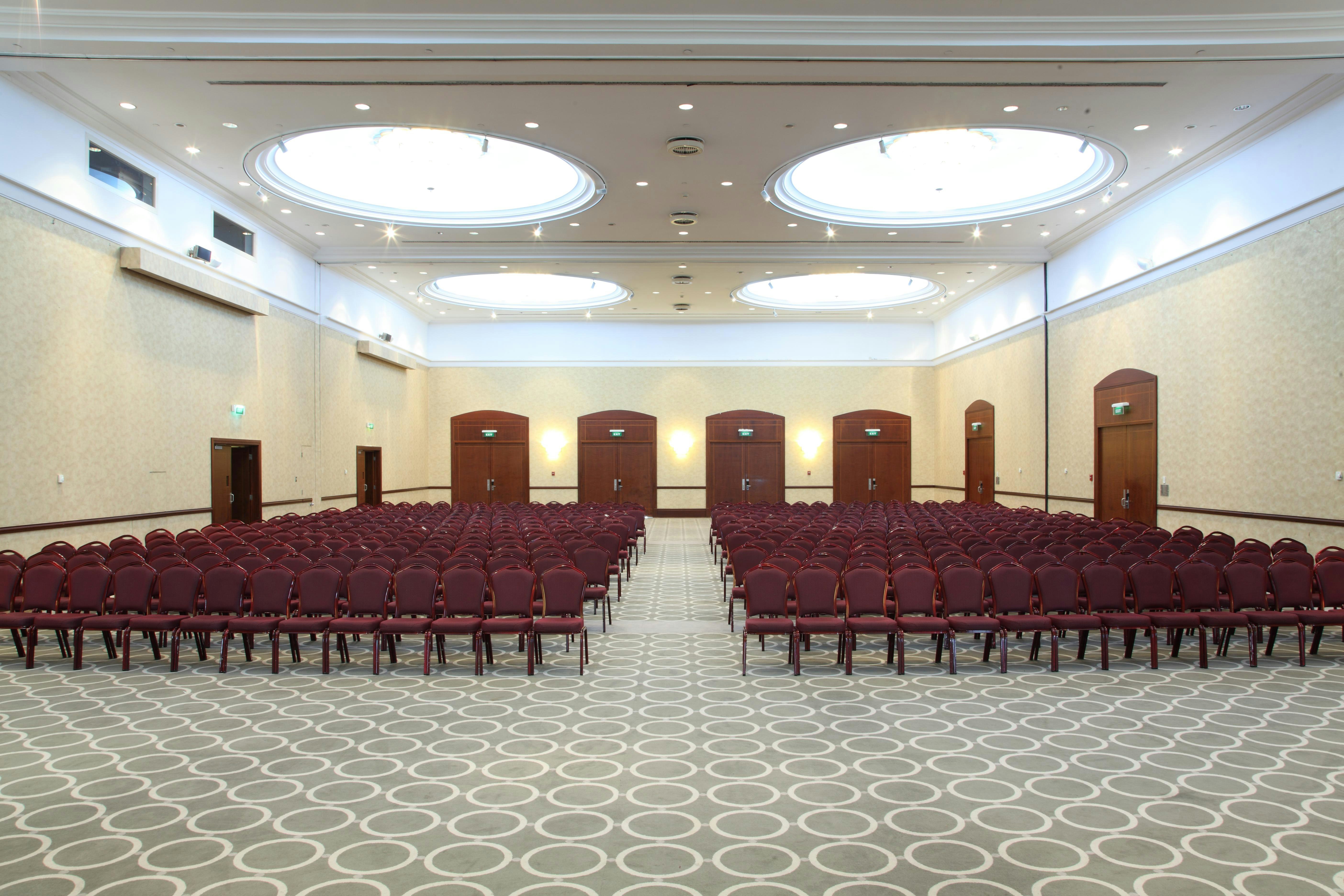 Adana HiltonSA 44/83
