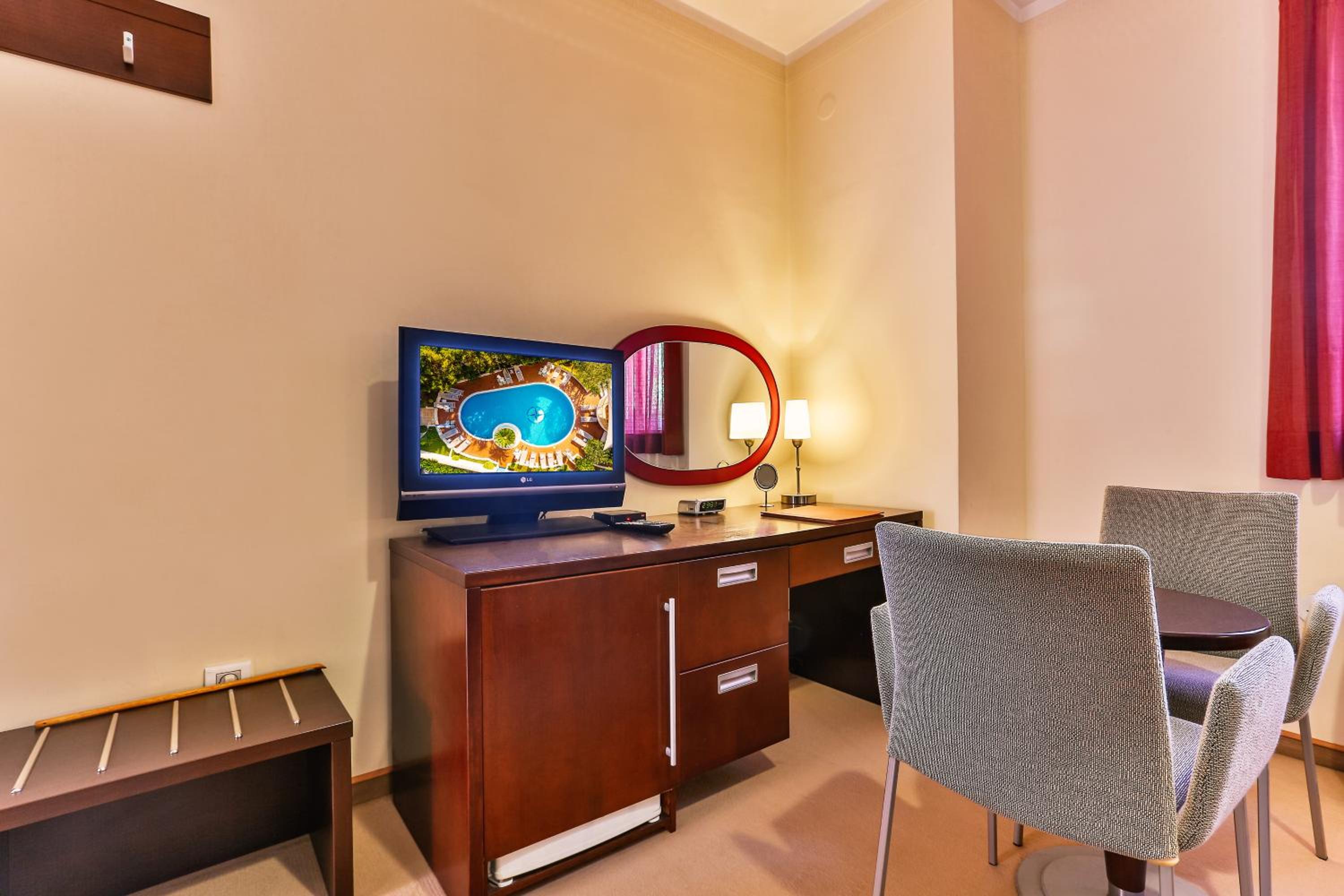 Hotel Max Prestige 39/50