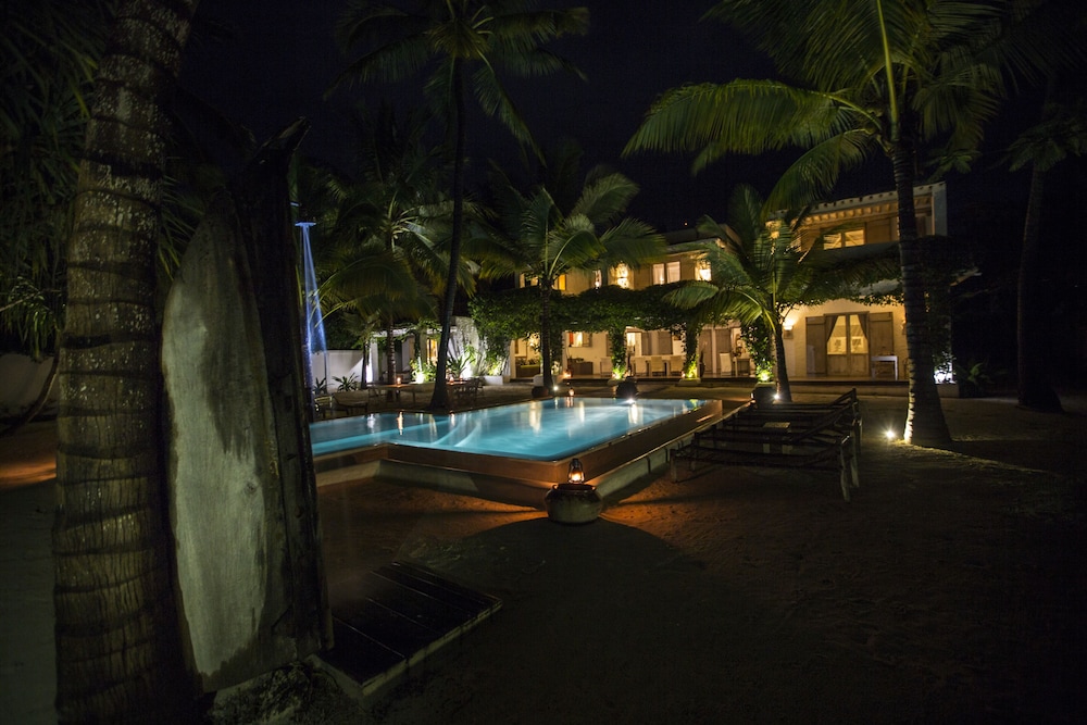 Uzuri Villa 21/29