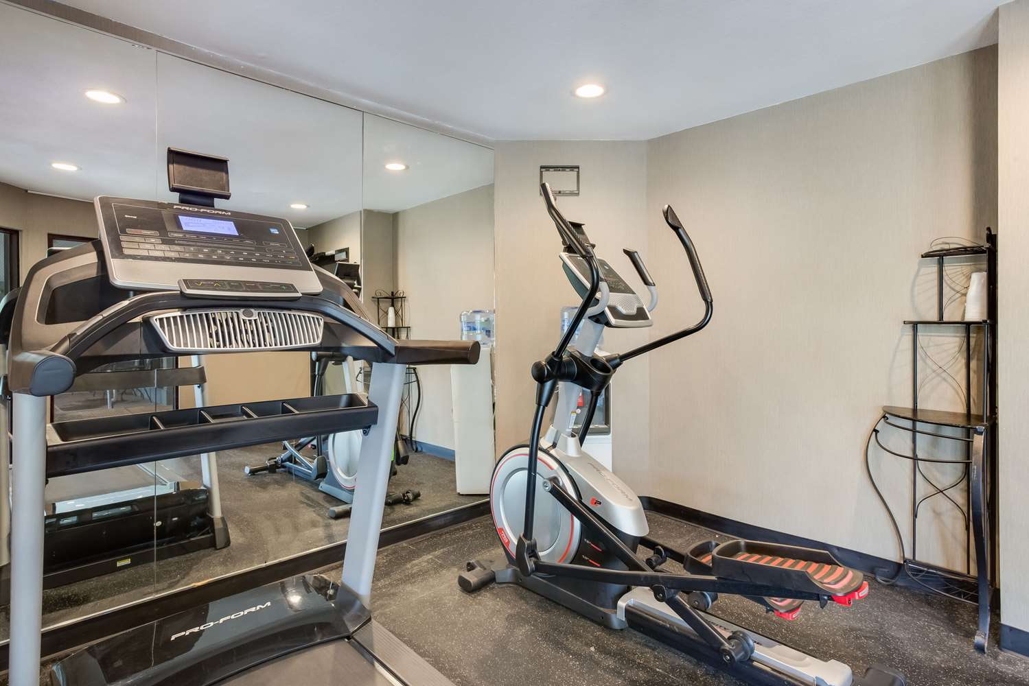 Quality Inn Lees Summit Kansas City 15/23