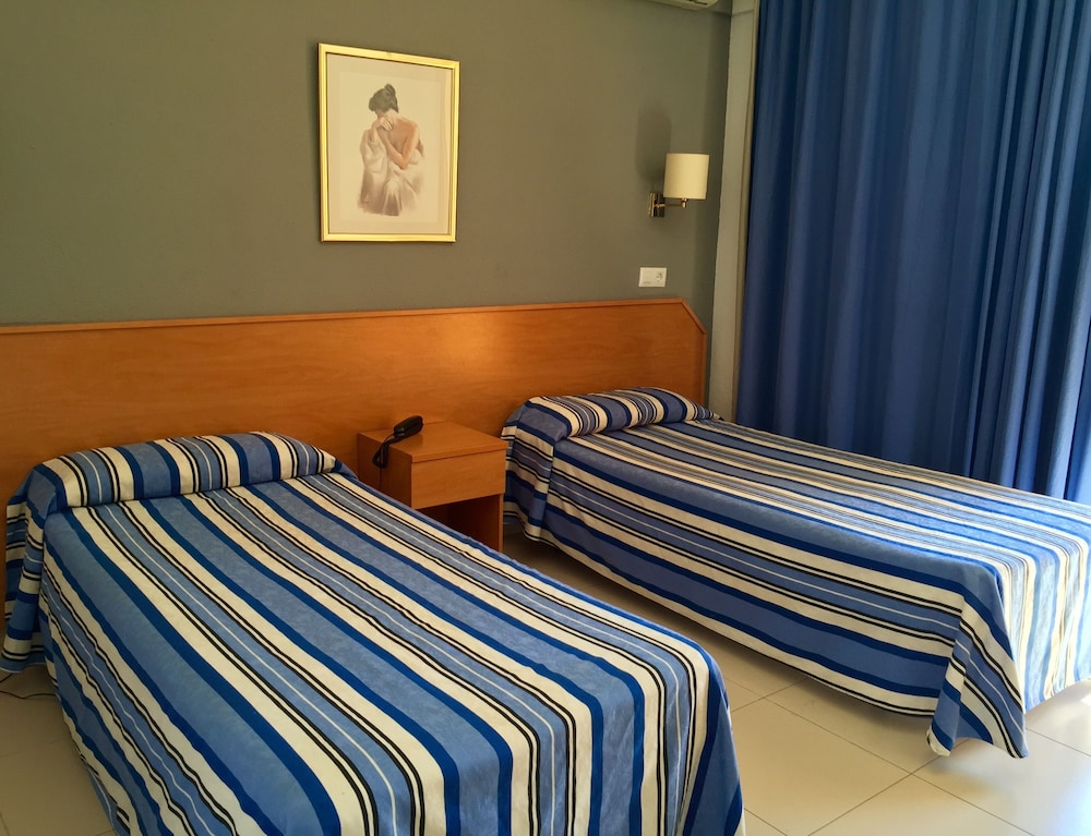 Bon Repos Hotel 7/25