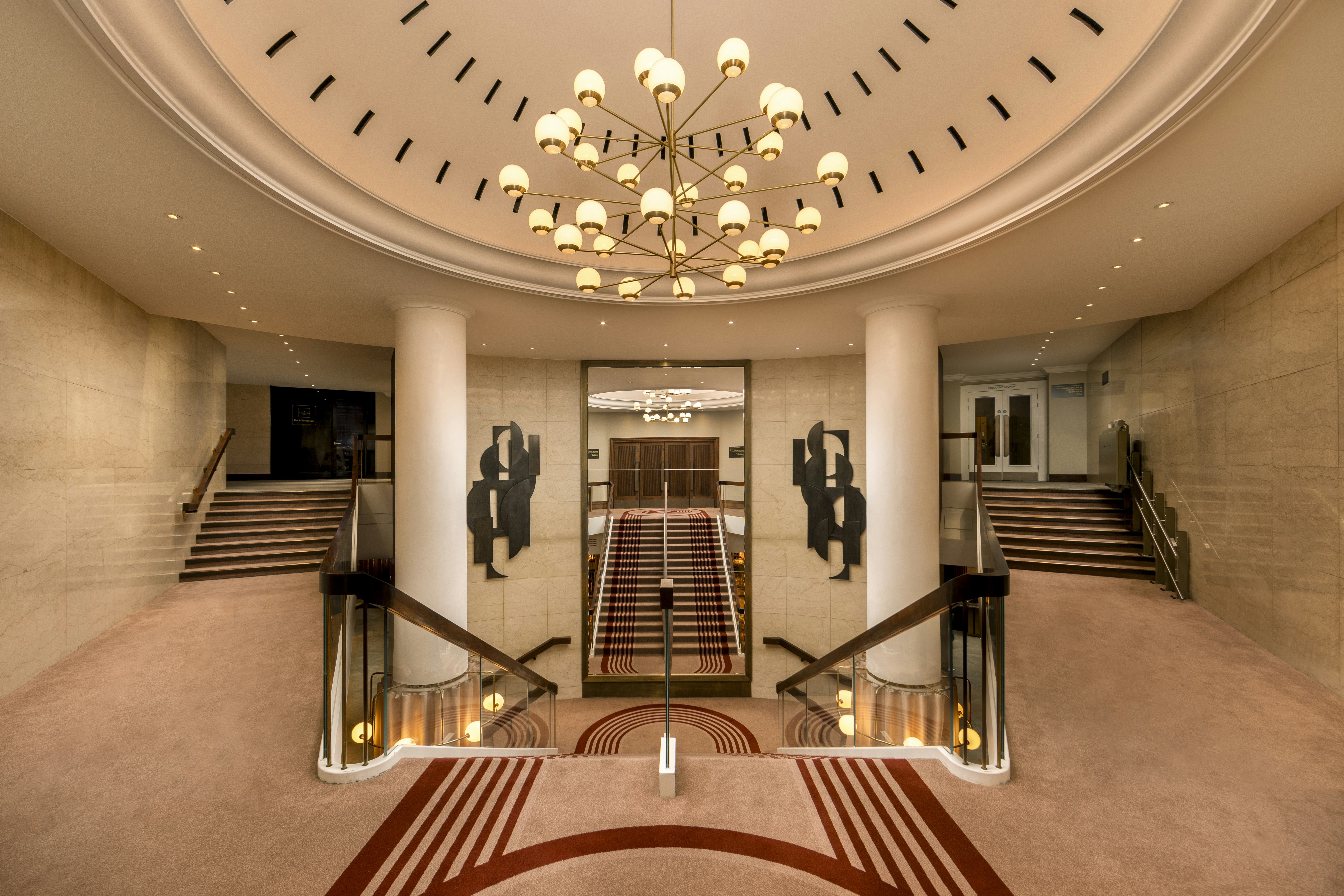 London Hilton On Park Lane 22/50