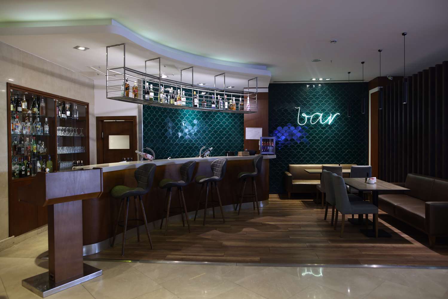 Karsiyaka Convention & Spa Hotel 29/42