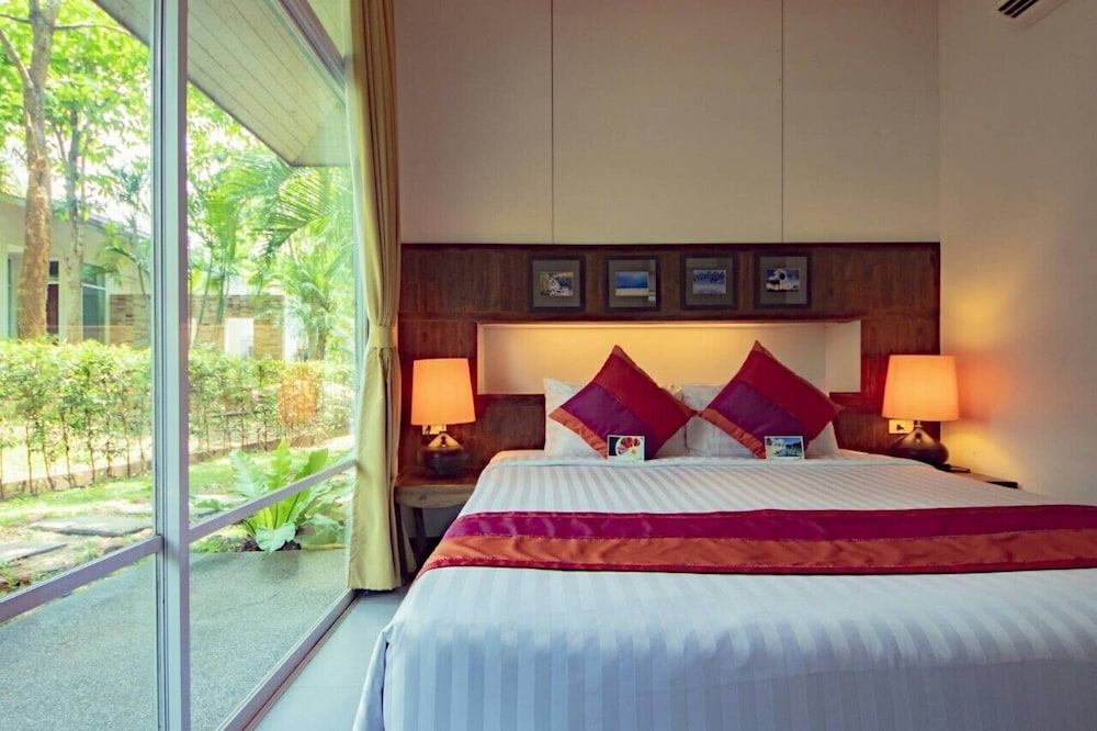 Nana Resort Kaengkrachan 22/65