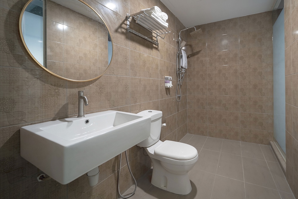 East Riverine Boutique Hotel 45/45