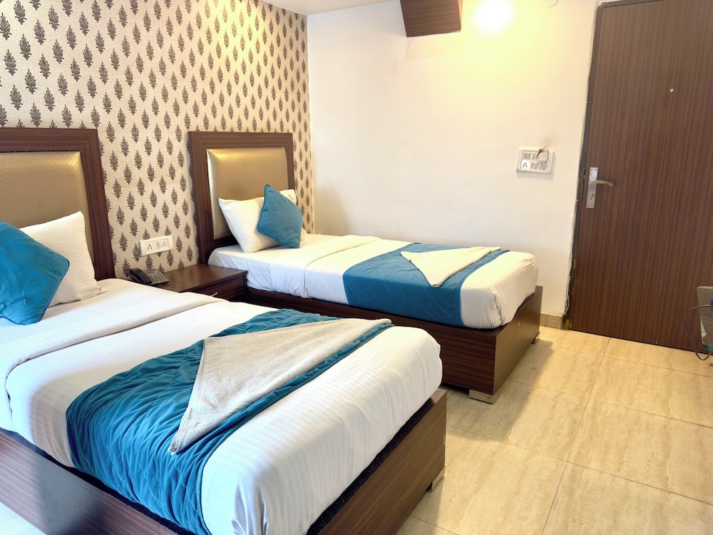 HOTEL PAWAN PLAZA 7/39