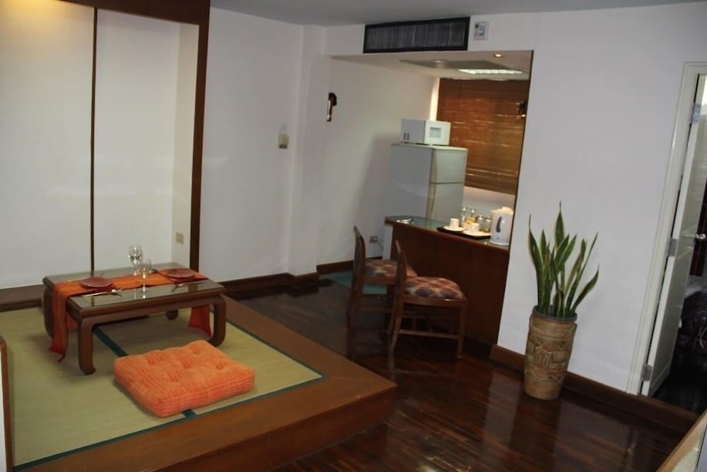 B S Court Boutique Residence 19/59