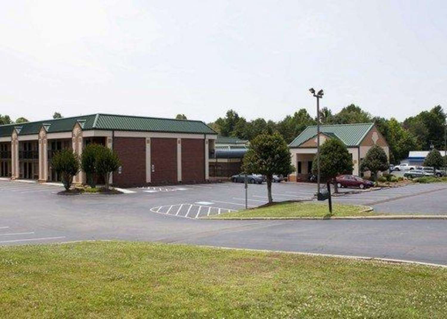Quality Inn Morganton Southeast 2/34