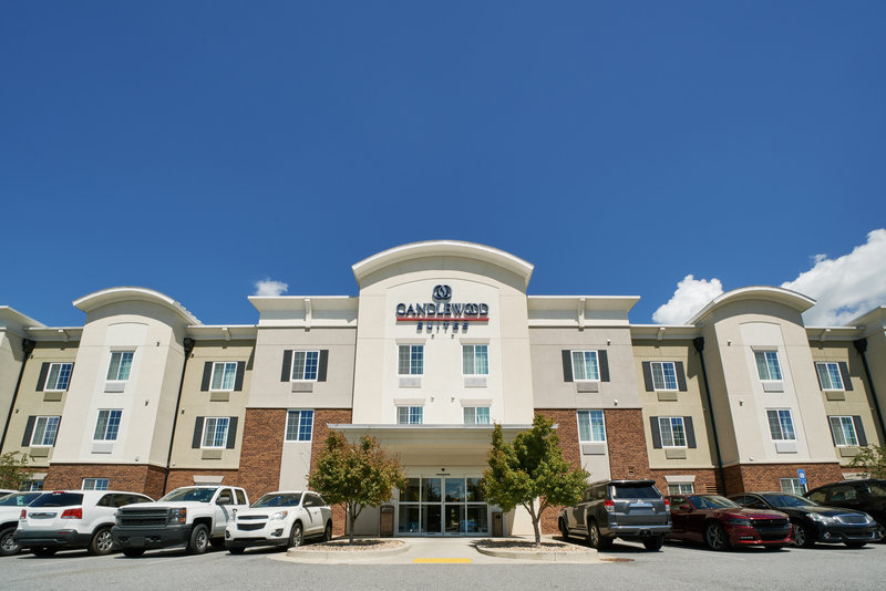 Candlewood Suites Columbus-Northeast 2/25