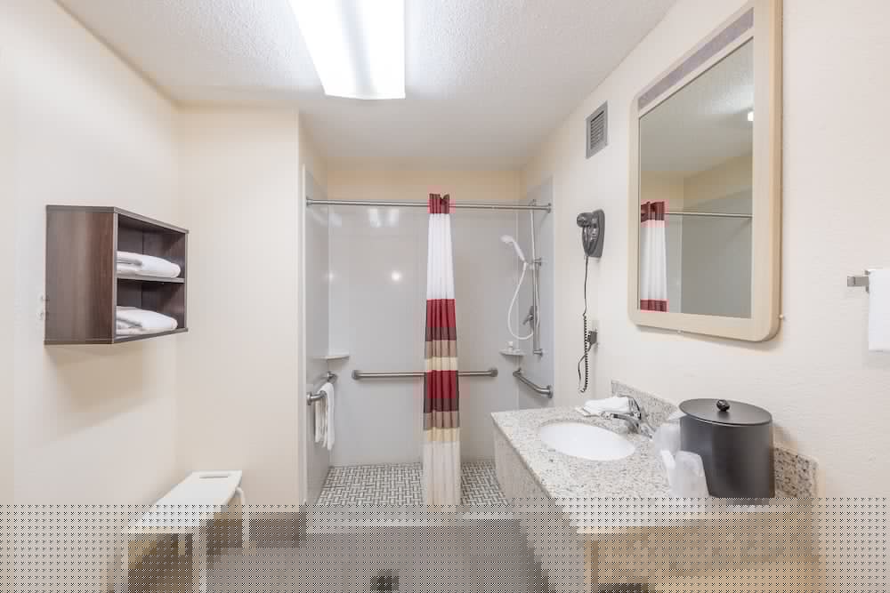Red Roof Inn Walterboro 26/34