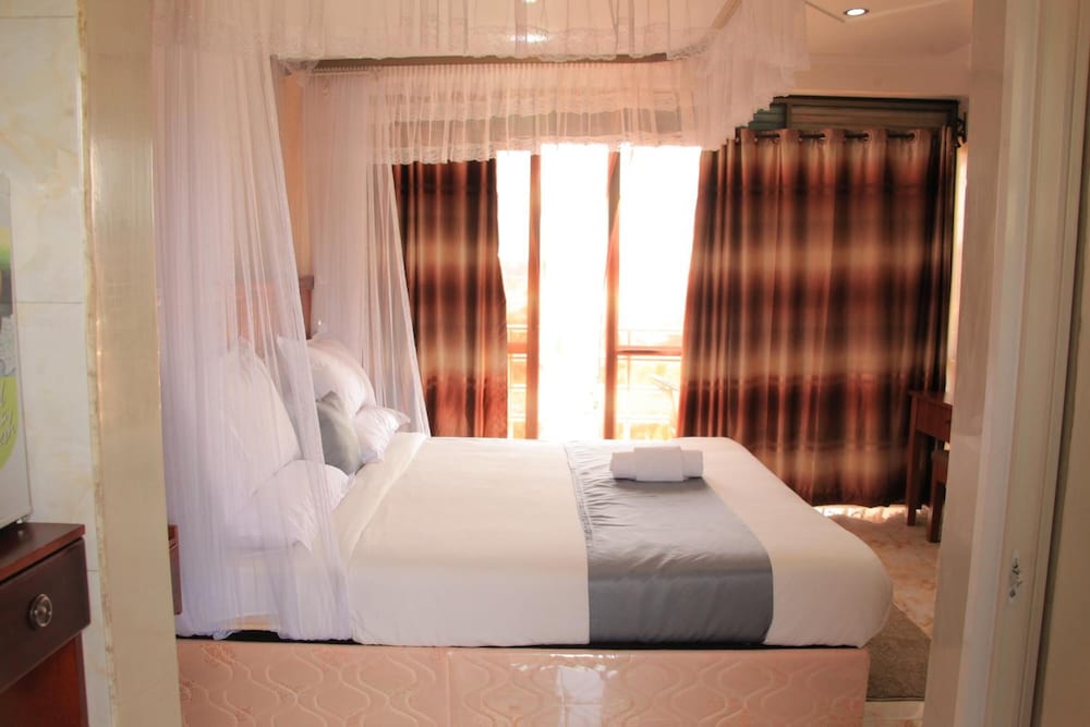 Interservice Hotel 17/44