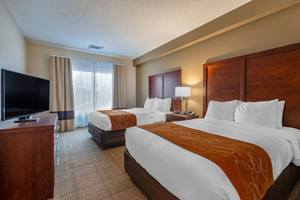 Comfort Suites Downtown Orlando 12/31