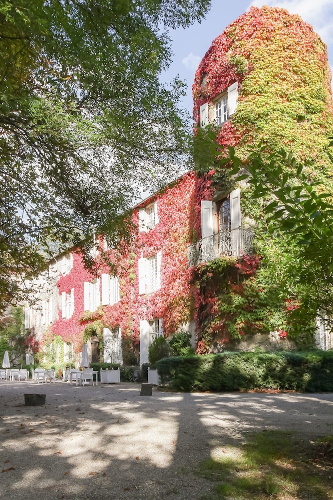 CHATEAU D AYRES 63/72