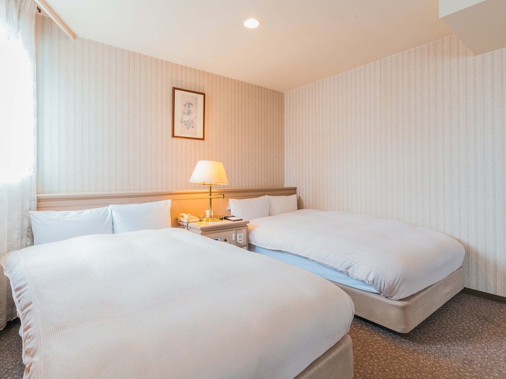 SPECIAL, TWIN BEDS