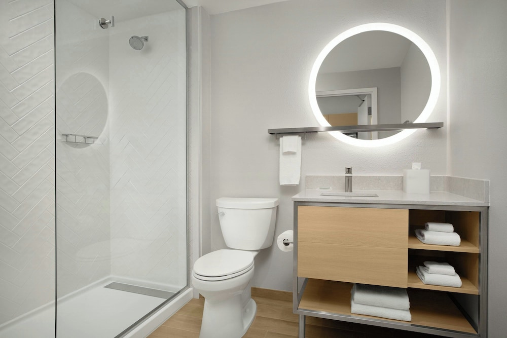 TownePlace Suites by Marriott Jacksonville Mayport 47/50