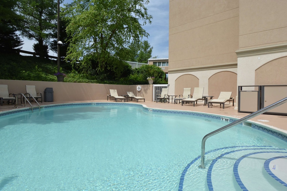 Hampton Inn Salem East - Electric Road 3/58