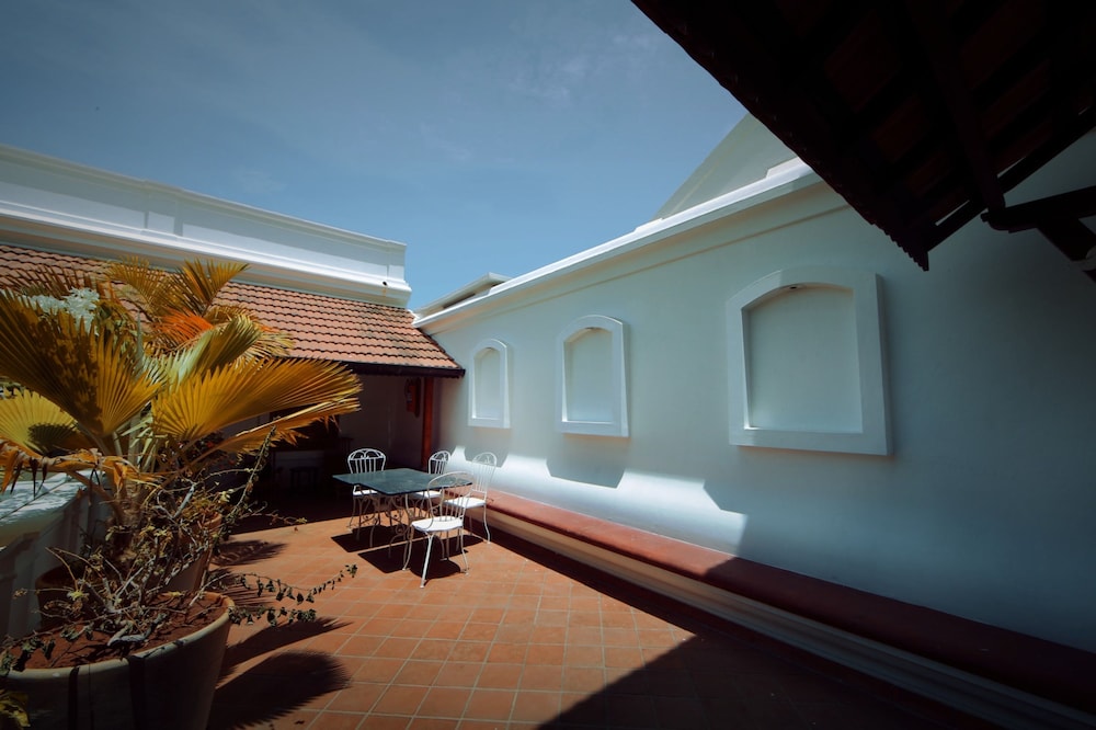 Maison Perumal Hotel & Restaurant CGH Earth 22/40