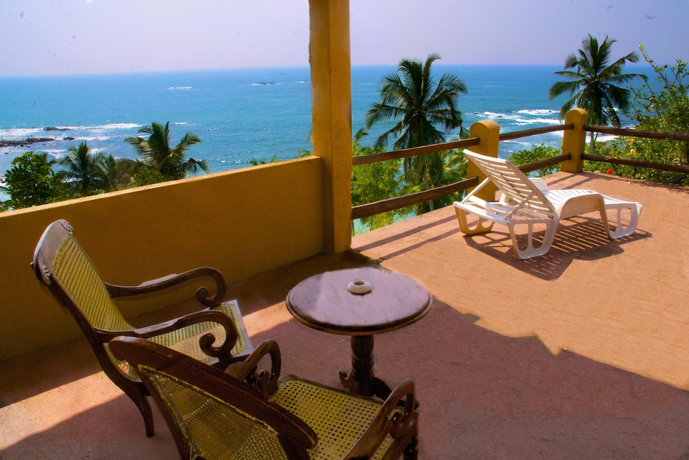 Eva Lanka Hotel 5/58