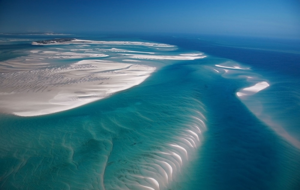 Azura Benguerra Island 38/50