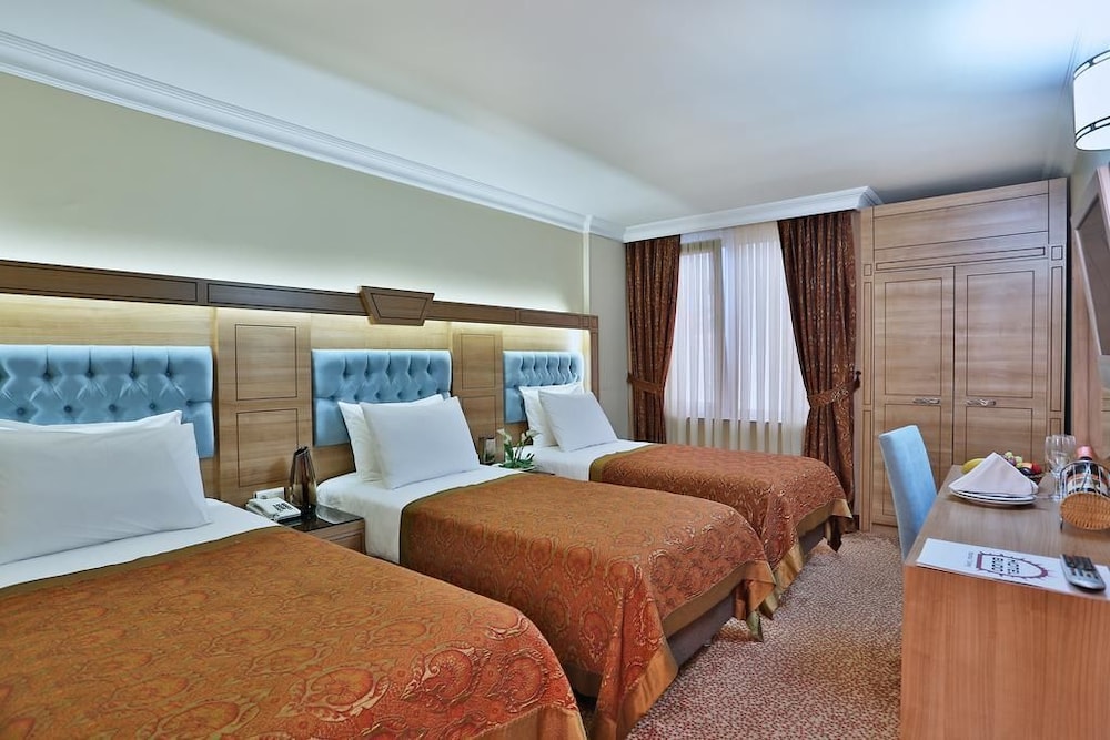 Budo Hotel 32/58
