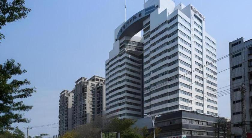 Vienna Hotel (Xiamen Airport, Jiangtou Metro Station) 4/51