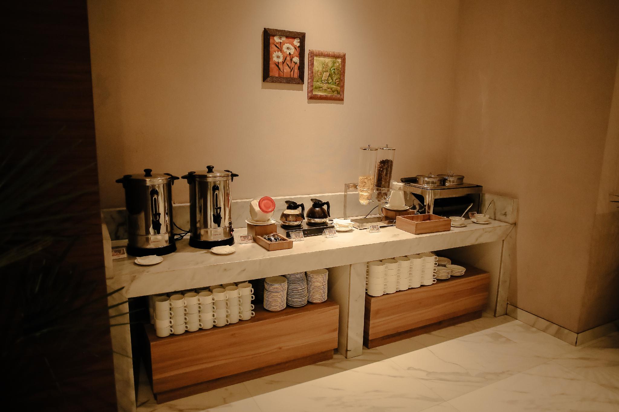 Travel Hub Hotel Kualanamu 6/25