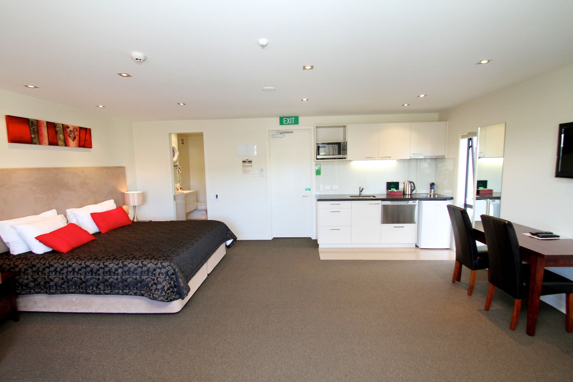 SPA, SUPERIOR, STUDIO, APARTMENT, DOUBLE BED