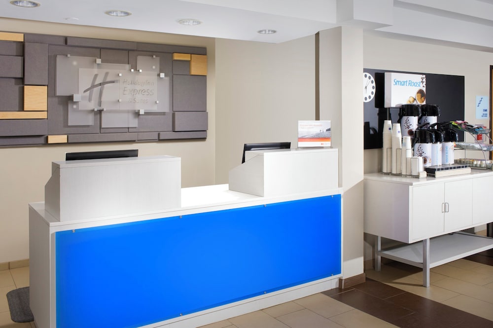 Holiday Inn Express Hotel Suites San Antonio Downtown Market Area 3/38