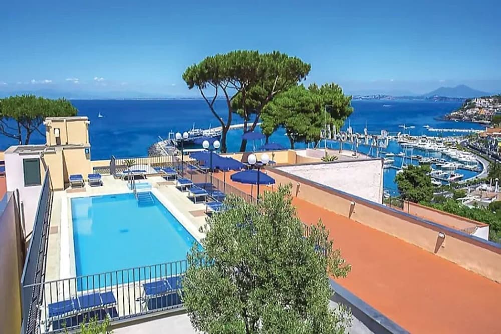 Hotel Terme Beach Cristallo Palace 20/50
