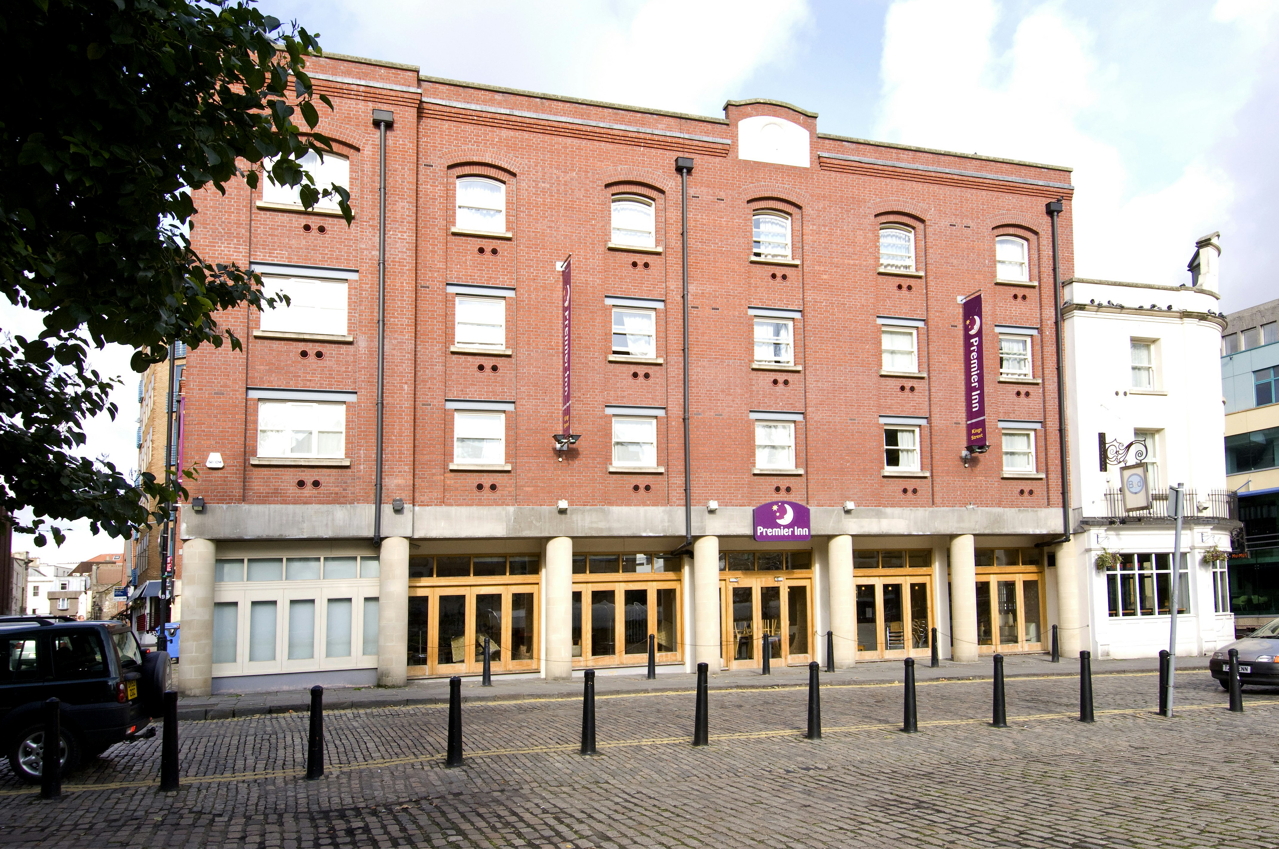 Premier Inn Bristol City Centre King Street 7/18