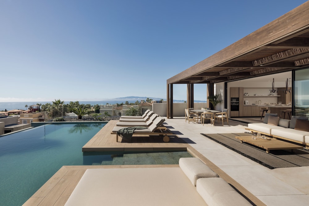Royal Hideaway Corales Villas 18/50