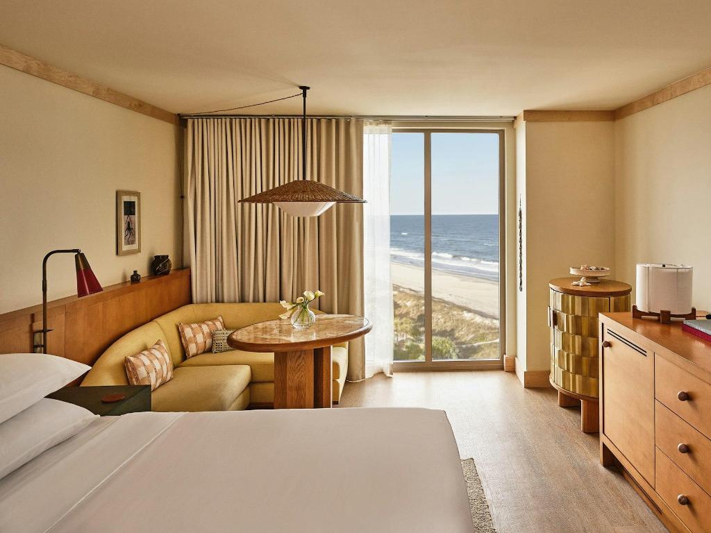 Oasis, Dune, House, King Bed, Accessible