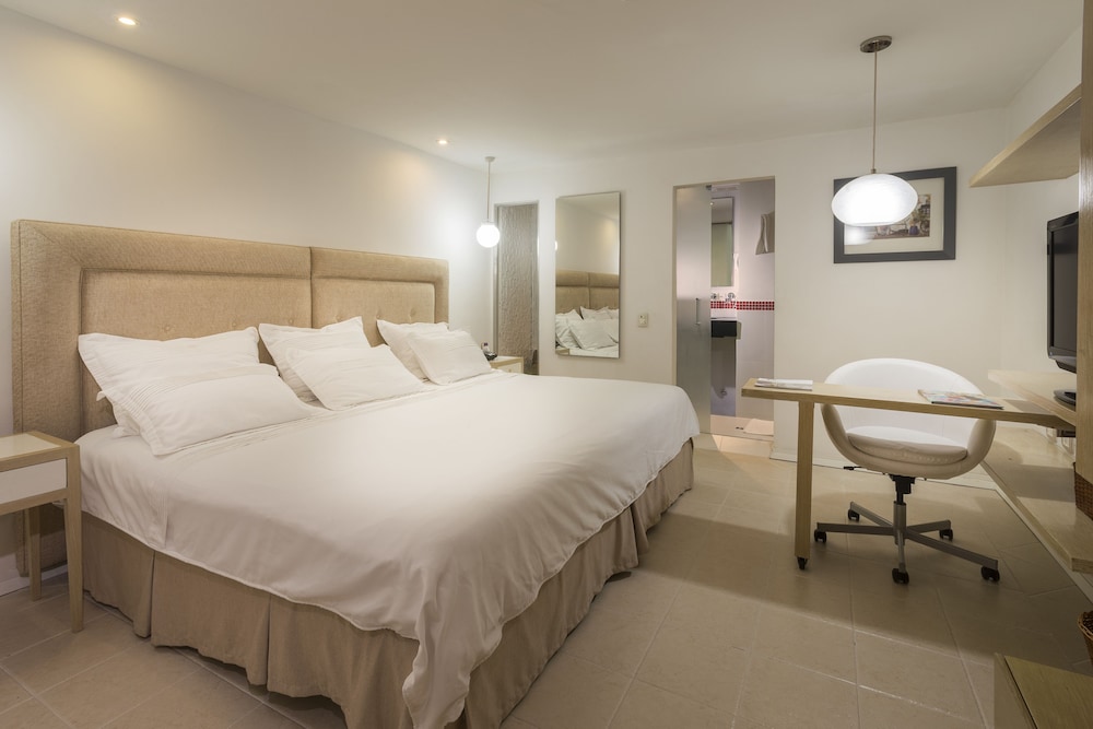 Country International Hotel 15/55