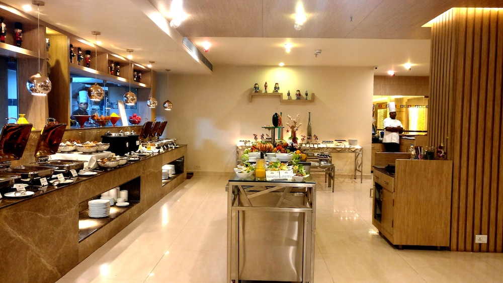 Days Hotel by Wyndham Chennai OMR 35/47