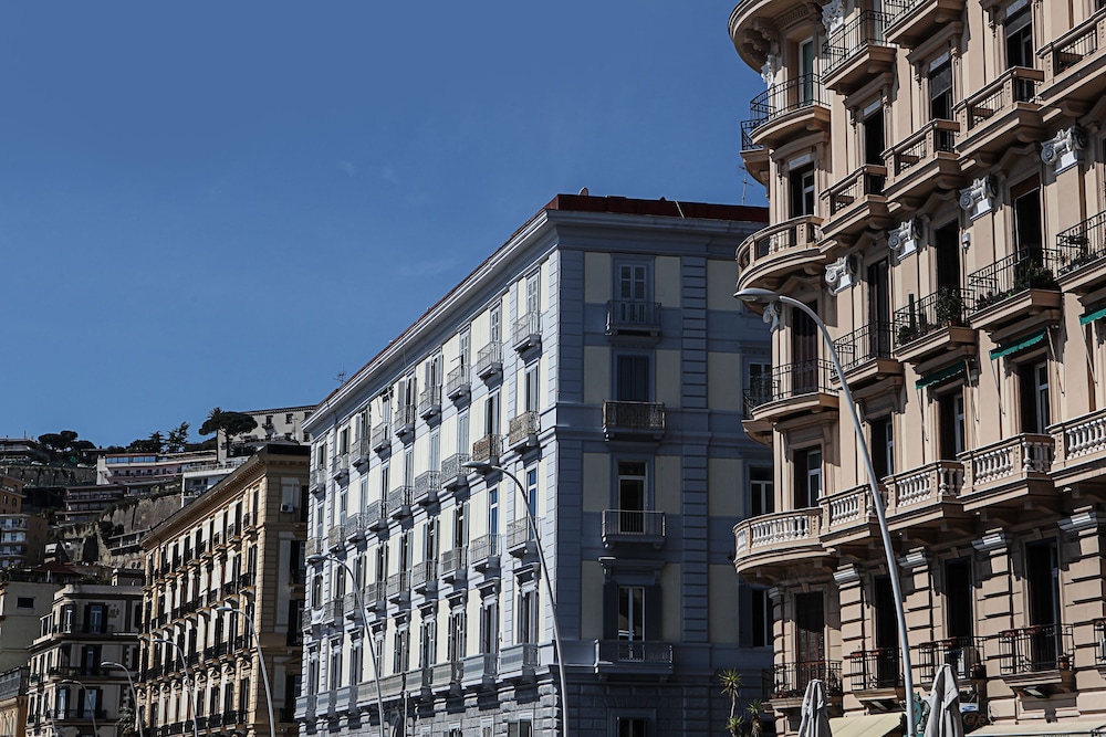 H Rooms Naples Boutique Hotel 3/50