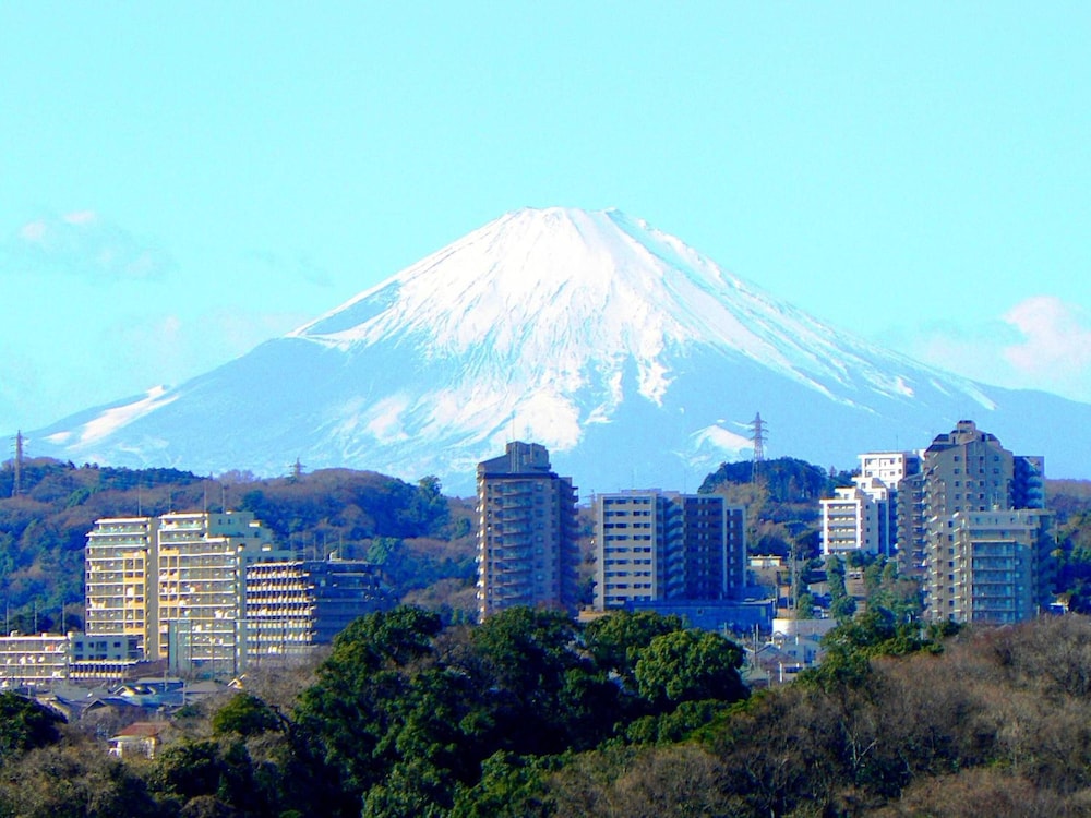Yokohama Techno Tower Hotel Famiel 62/64