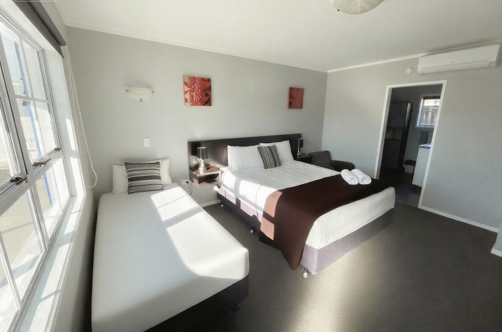 Boundary Court Motor Inn 18/50