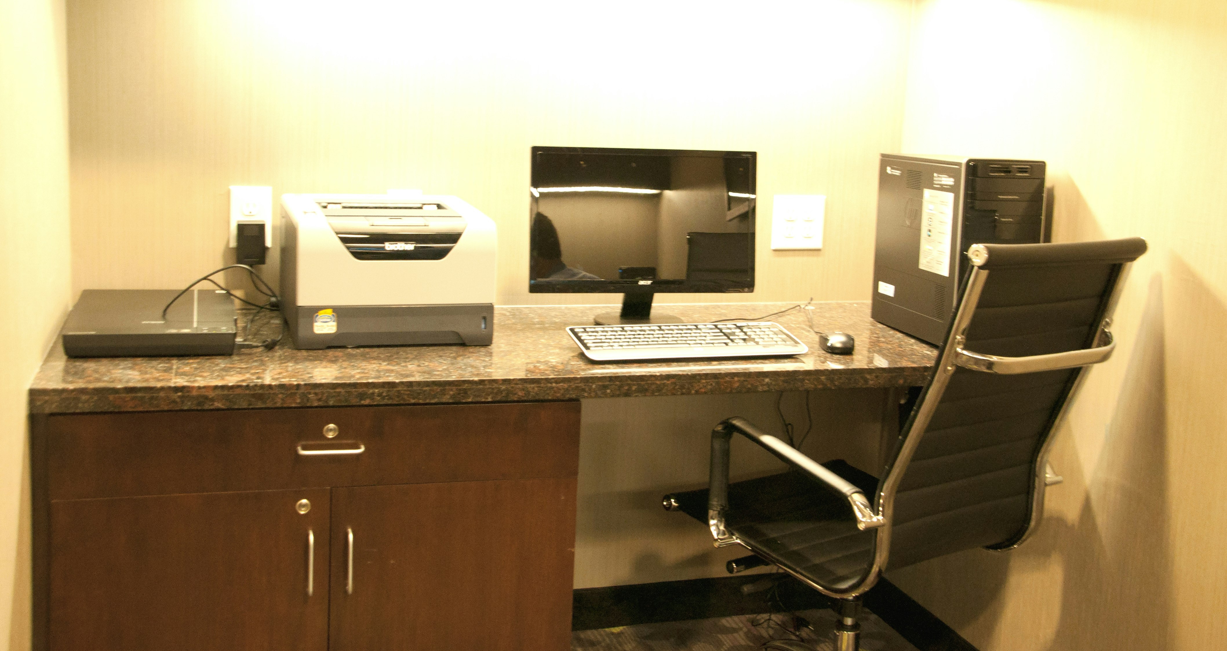 Hampton Inn by Hilton Leesville Fort Polk 27/40