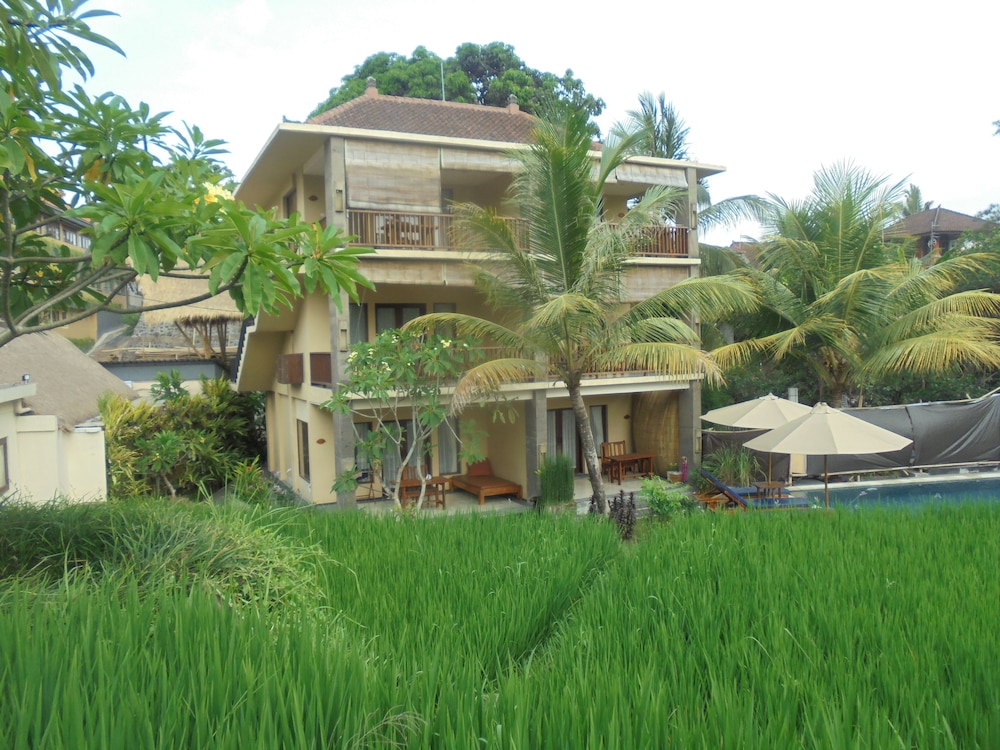 BIYUKUKUNG SUITES AND SPA 45/50
