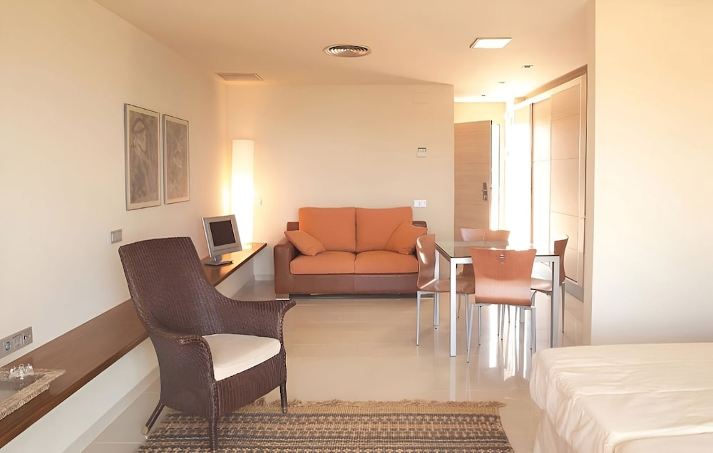 Ohtels Les Oliveres 30/50