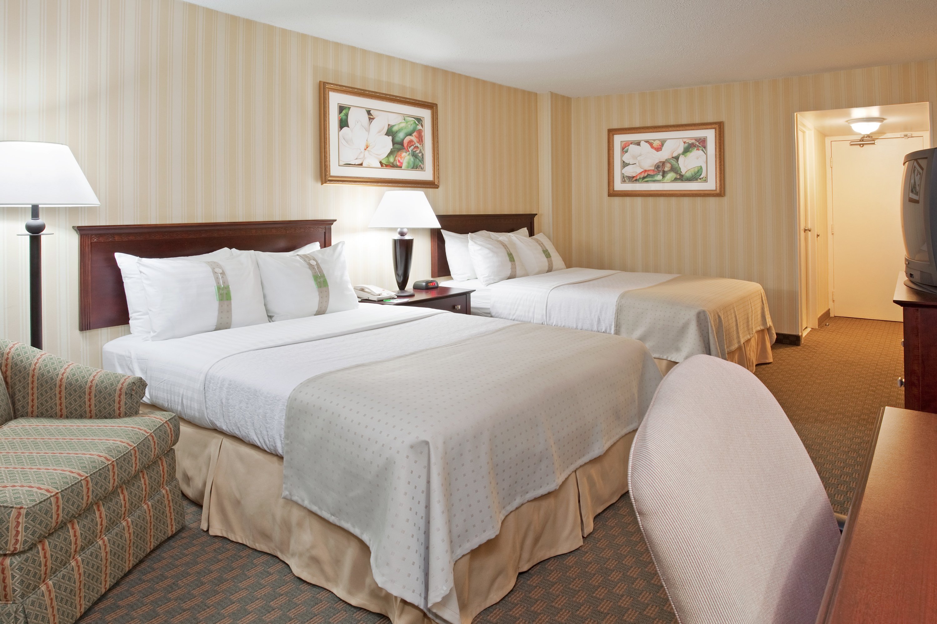 Holiday Inn Columbus Downtown Capital Square 20/65