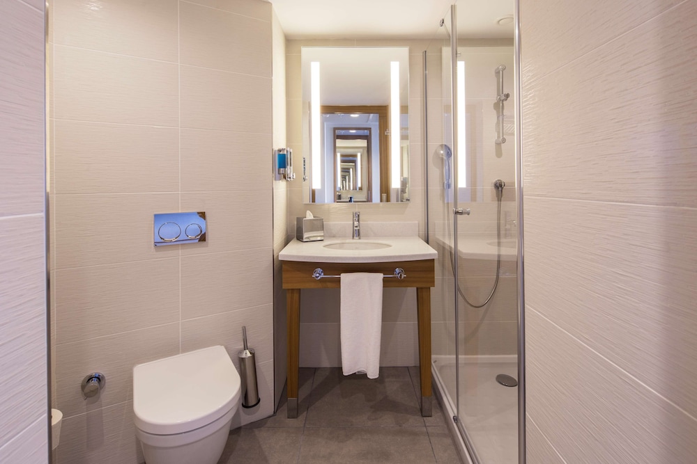 Hampton By Hilton Istanbul Sabiha Gokcen Airport 22/53