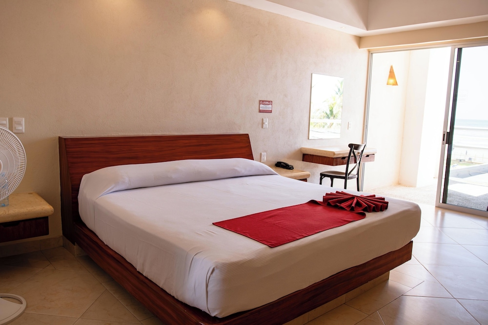 Mishol Hotel And Beach Club 25/58